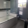 Main Bathroom 1